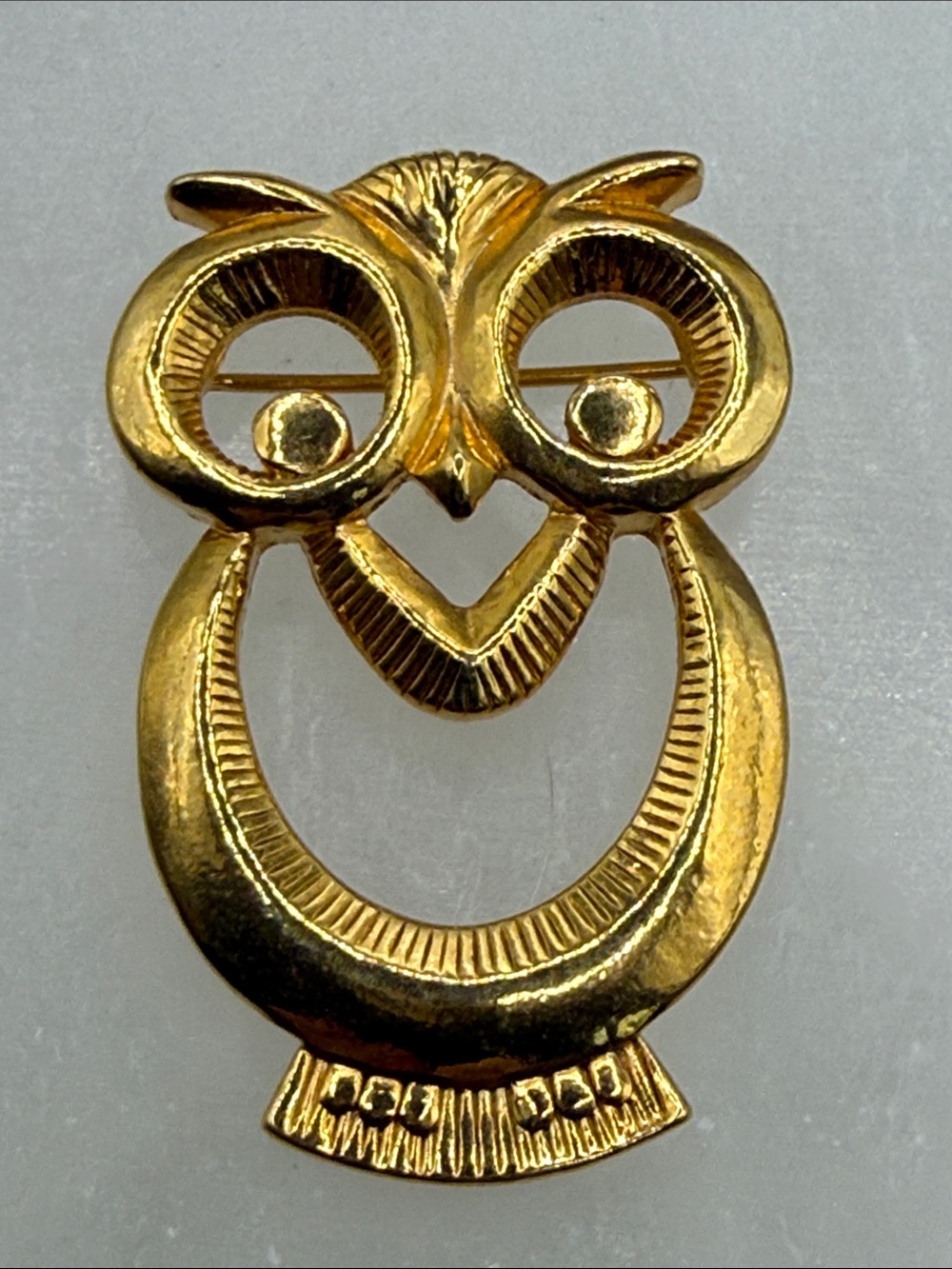 Vintage open Gold tone Owl Brooch Pin bird statement piece.